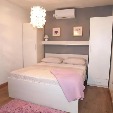 Apartmani Igor Makarska Exterior photo