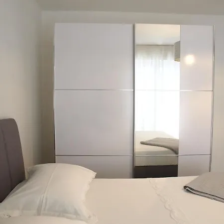 Apartmani Igor Makarska Exterior photo