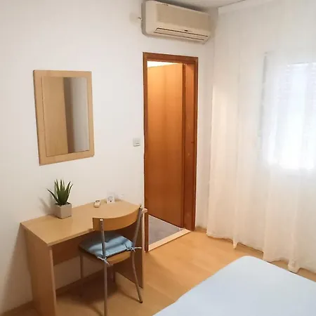 Apartmani Igor Makarska Room photo